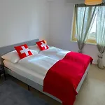 Appartamento Thun Alps Scenic Views And Concierge By Swisshut Sigriswil